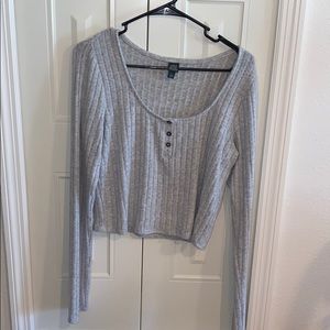 Long sleeve top